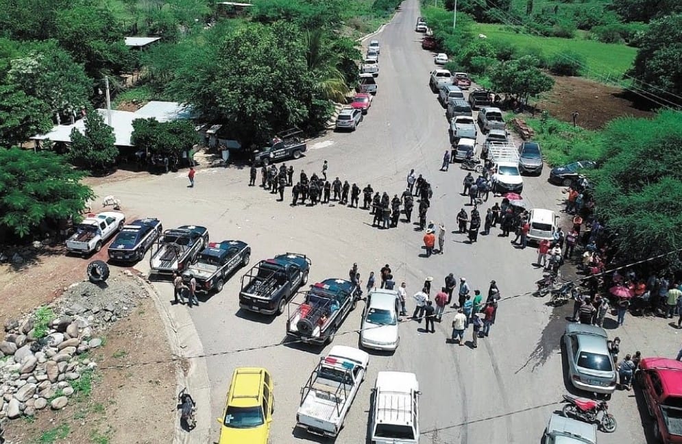 Sicarios de Michoacán buscan apoyo del gobierno con ayuda de los medios para protegerse del Cártel Jalisco Nueva Generación (CJNG)
